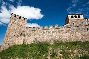 Explore the Historic Walls of Castillo Del Temple in Ponferrada, Spain