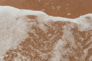 ONDA SE FORMANDO EM PERFEITA SINCRONIA COM A NATUREZA  (WAVE FORMING IN PERFECT SYNCHRONY WITH NATURE)