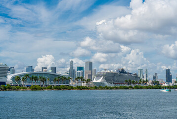 Miami y sus terminales de Cruceros