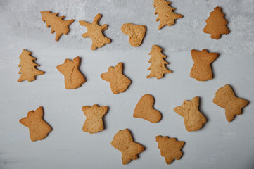 heart shaped gingerbread cookies