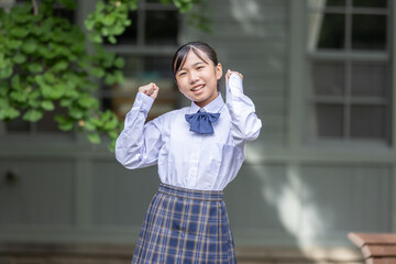 笑顔の女子学生　Smiling female student