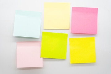 A different colored sheets of note papers or sticky note. blank Sticker notes. Mockup sticky Note Paper. empty sheets for notes on board.