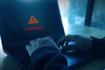 Scammer Alerts and Warning Signs Cyber ​​attack on online network error system Cyber ​​security vulnerabilities data breach illegal connection Compromised data