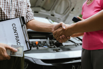 Asian woman involved in car accident, insurance agent and expert analyze the incident to seek compensation, while disgruntled driver argues over the damages caused.