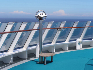 Fotoeindruecke zum Thema Kreuzfahrt auf einem Kreuzfahrtschiff mit lebendigem Bordleben.