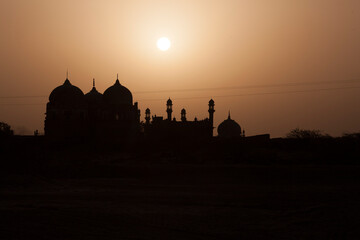 DERAWAR FORT, PAKISTAN , Clay bricks fort