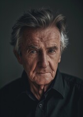 Obraz premium A detailed image of a distinguished mature man, his face conveying wisdom and serenity.