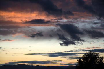 Obraz premium closeup of beautiful colorful sunset with clouds