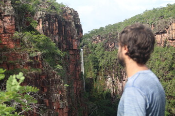 cachoeira dos macacos em vila bela da santíssima trindade, mato grosso 