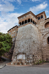 Fototapeta premium The Etruscan Arch gate in Perugia (Arch of Augustus or Porta Augusta) is one of the eight gates in the Etruscan wall of Perugia.