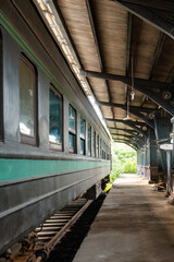 Obraz premium Old vintage style Chinese railroad train coach.