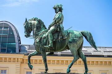 Fototapeta premium Statue of Archduke Albrecht in Vienna, Austria