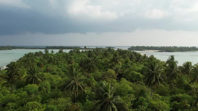 Maldives Islands Lagoon Huvadhoo atoll