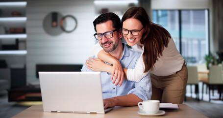 Obraz premium Couple Doing Taxes And Family Budget