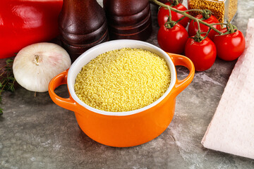 Raw dry wheat couscous grain