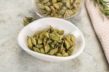 Dry Cardamom - aroma seasoning flavour
