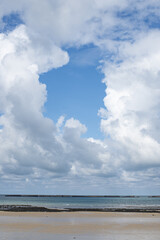 Ciel de Normandie à Arromanches Les Bains, France