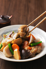 筑前煮　Simmered Root Vegetables with Chicken