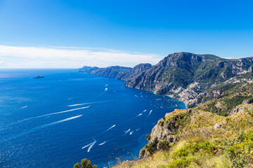 Blick auf die Halbinsel von Sorrent in Italien