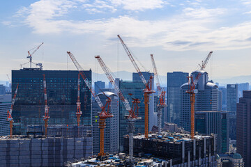 梅田スカイビル空中庭園展望台から見えた再開発中のビル群