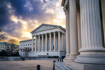 Obraz premium Wide shot of the United States Capitol building in Washington, DC, under a dramatic stormy sky at dusk, highlighting professional photography techniques and vibrant color grading.