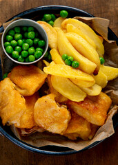  British traditional fish and potato chips