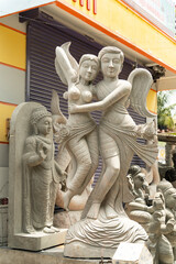 Fototapeta premium Statue d' anges, sculpté à Mahabalipuram sud de l'inde