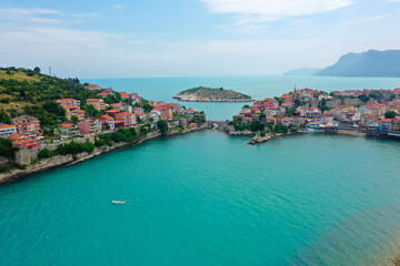 Fototapeta premium Beautiful cityscape on the mountains over Black-sea, Amasra. Amasra traditional Turkish architecture