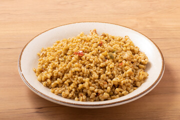［トルコ料理］ブルグルピラフ（挽き割り小麦のピラフ）