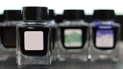 万年筆用インク瓶のクローズアップ