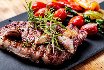 jedzenie, posiłek, obiad, stek, grilla, wołowina, smażone