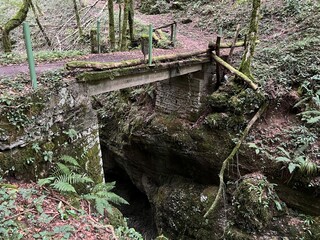 The Doblarec Gorge or Perilo Gorge, Rocinj (Slovenia) - Schlucht des Baches Doblarec (Slowenien) - Kanjon potoka Doblarec, Soteska Doblarec ali soteska Doblarca, Ročinj (Slovenija)