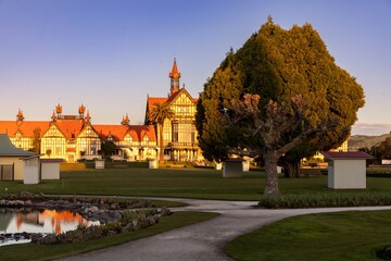 Obraz premium The Rotorua Museum and park of the Government Gardens, Rotorua, Bay of Plenty, New Zealand.
