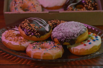 donuts on glass tray, donuts for sale