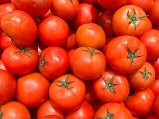 Many tomatoes healthy on supermarket