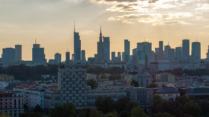 Obraz premium Architektura Warszawska zachod slonca