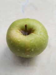 green apple