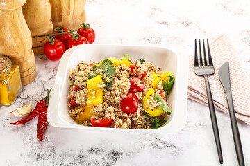 Dietary vegetarian quinoa with vegetables