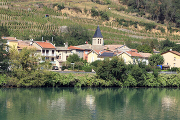 French village on banks of the Rhone in southern France