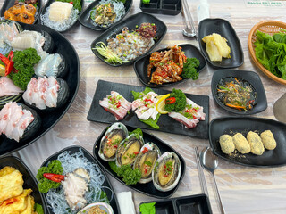 Korea style Seafood sashimi plate