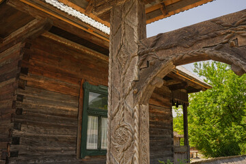 Traditional Wooden Gates of Maramureș: Symbols of Craftsmanship and Romanian Identity