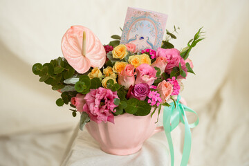 Flower arrangement to gift on a special occasion.