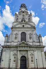 Fototapeta premium Sainte-Croix Church (Holy Cross Church) in Nantes built in 17th century in classical style. Nantes, Loire Atlantique, France.
