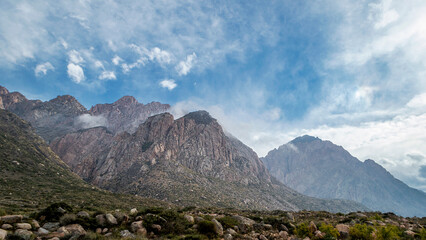 Obraz premium We see part of the beautiful Andes foothills, large mountains with great texture, surrounded by beautiful rocks at 2800 meters high, on the way to the Tunuyan Mza.Arg gendarmes.