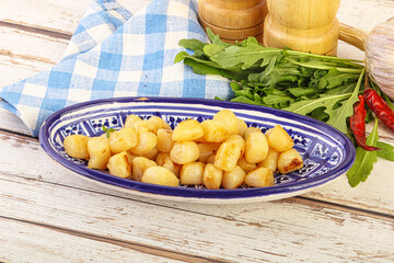 Roasted delicous scallop in the bowl