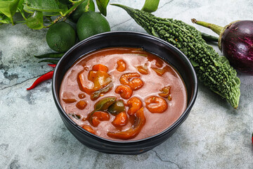 Thai red curry with prawn