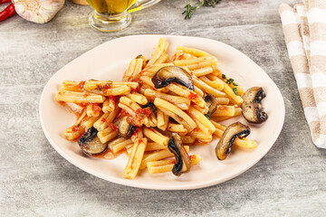 Italian cuisine - casafecce with mushrooms