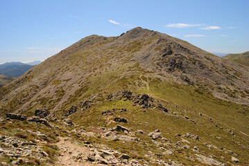 Vedute panoramiche sul sentiero per Punta La Marmora, sui Monti del Gennargentu, sullo sfondo Punta...