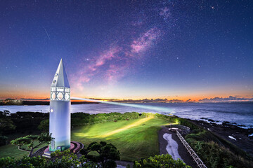 城ヶ島公園の夜景　「安房崎灯台」と「天の川」【神奈川県・三浦市】　
Jogashima Island is famous for its beautiful starry sky. Lighthouse and Milky Way landscape. - Kanagawa, Japan