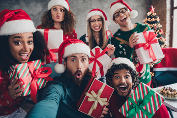 Portrait of company office workers make selfie hold surprise giftbox new year time loft office indoors